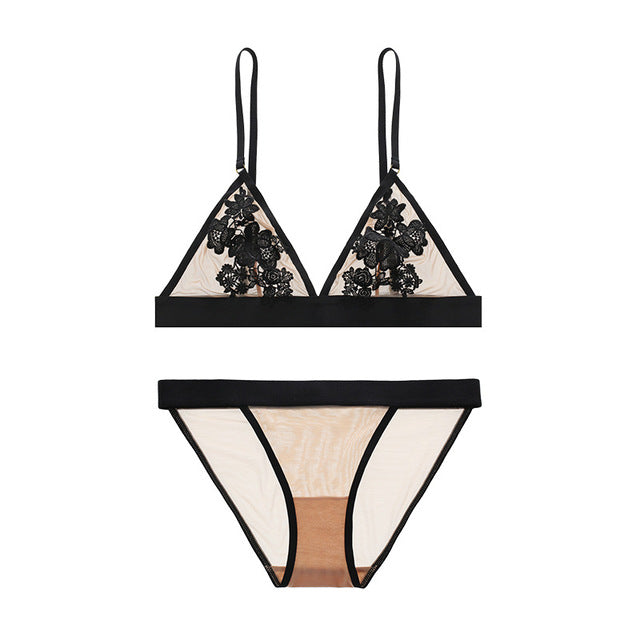 Evelyn Embroidery Lingerie Set - 2 desire