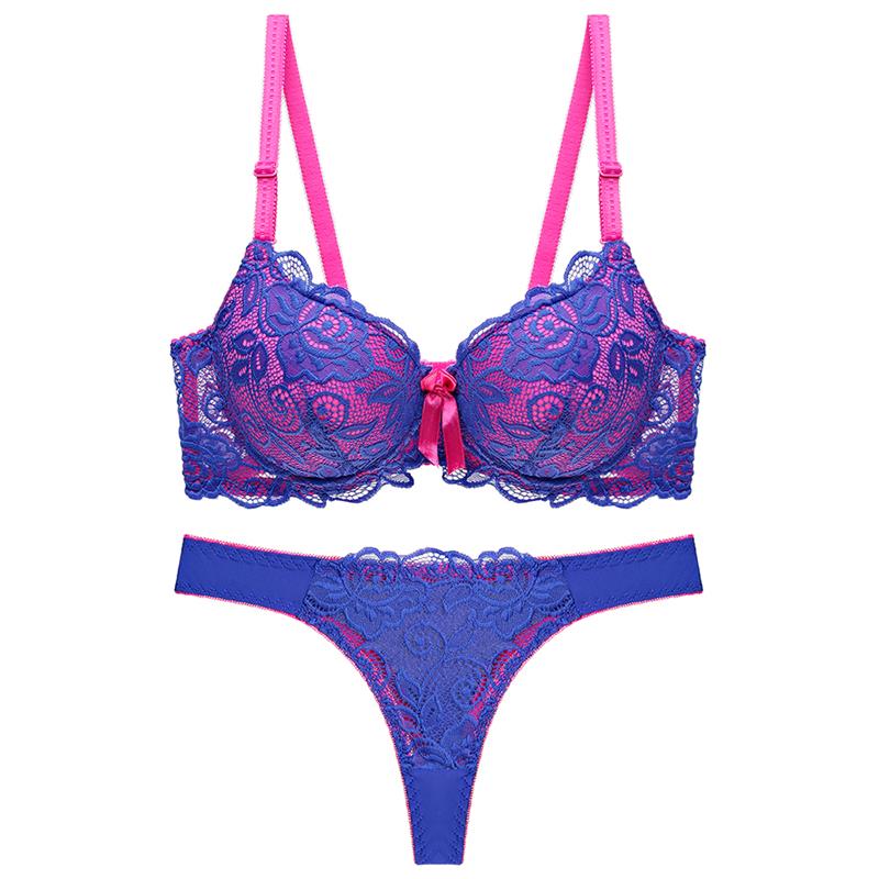 Elizabeth Lingerie Set