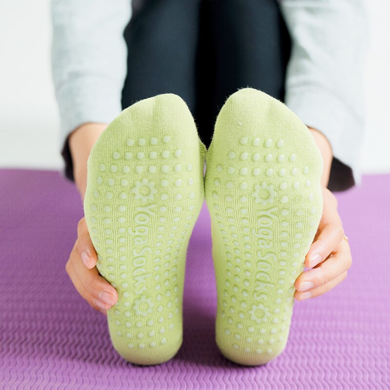 High Quality Breathable Yoga Socks - 2 desire